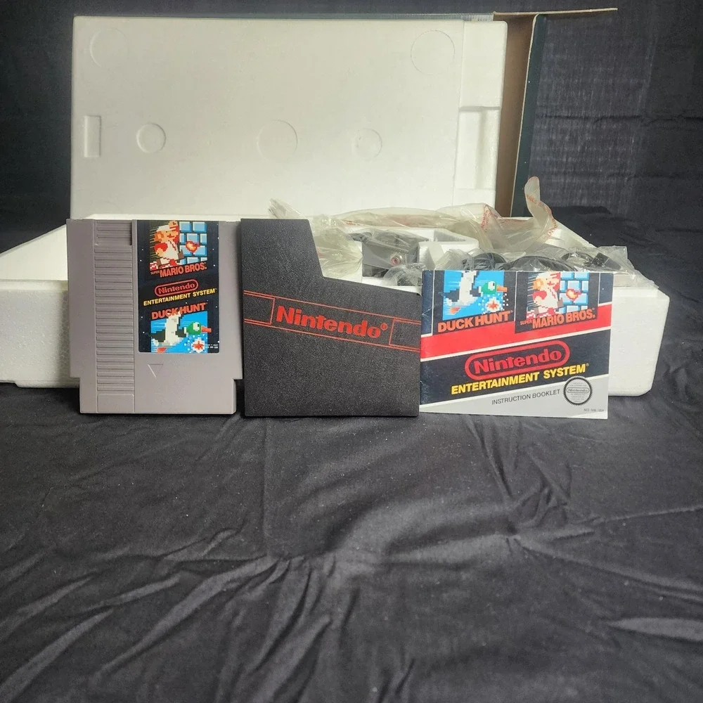 NES Original With Manuals,‎ Super Mario Bros & Duck Hunt With Zapper Light Gun
